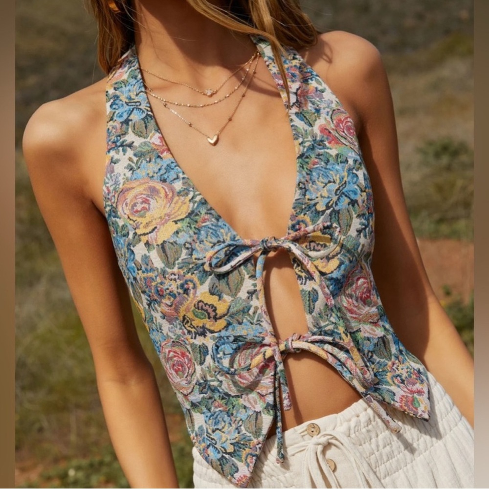 VICI Tie Front Halter